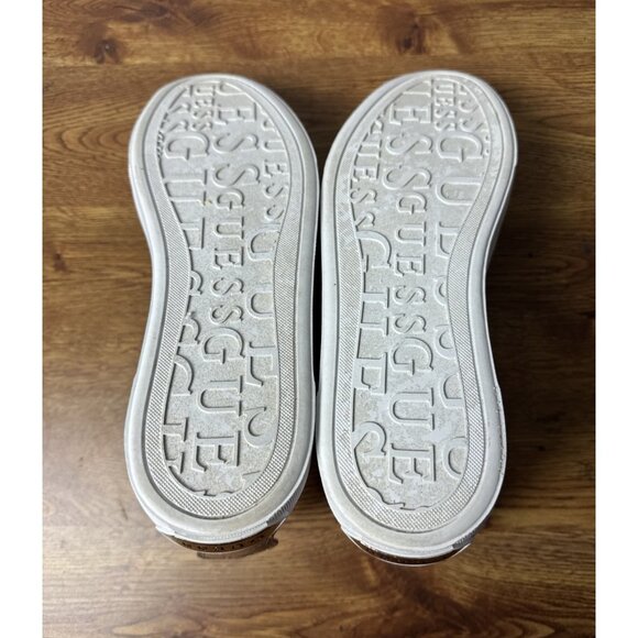 Guess Women's Logo Print Low Top Platform Genza Sneakers Size US: 8 M - Picture 7 of 8